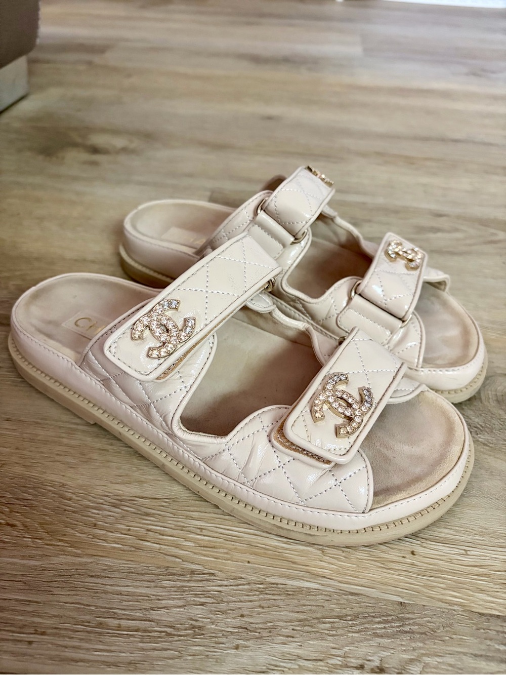 CHANEL 2025 Collection Cream Quilted Leather Crystal Sandals